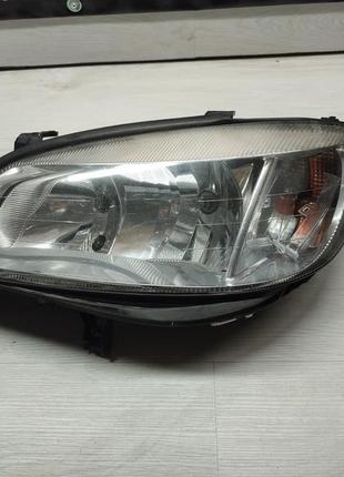 Фара ліва opel zafira(опель зафіра), 89100054