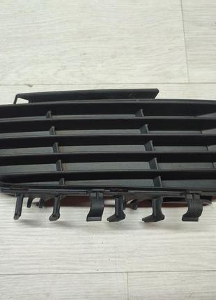 Решітка бампера права opel vectra c 09186128 24465147