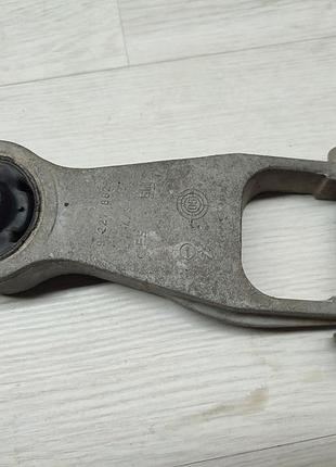 Подушка двівуна задня corsa c combo c 9227882