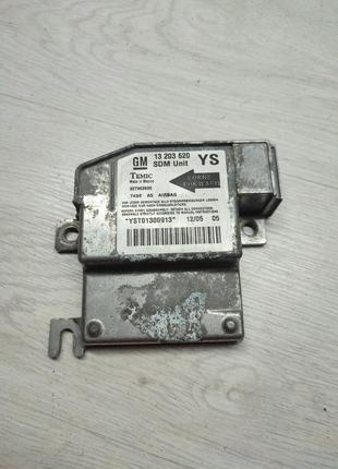 Блок управління airbag opel meriva 2003-2010 13203620