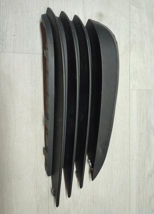 Решітка в бампер права opel vectra c 2002-2008 904000010, 1318...