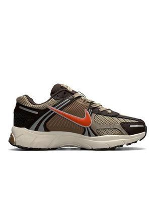 Мужские кроссовки nike vomero 5 new brown orange6 фото