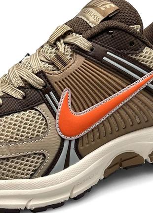 Мужские кроссовки nike vomero 5 new brown orange7 фото