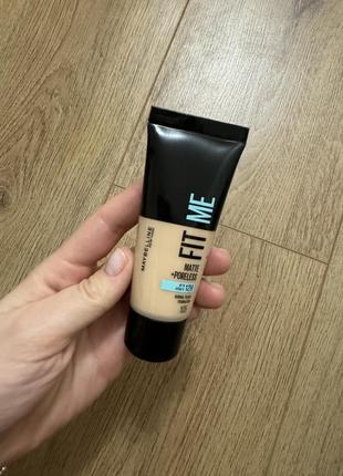 Тональна основа maybelline fit me у відтінку 1051 фото