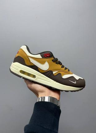 Мужские кроссовки nike air max 1 x patta beige brown