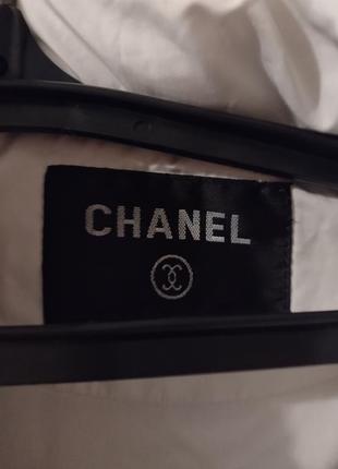 Куртка chanel біла з оксамитовим напиленням розмір л, хл3 фото