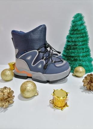 Зимові черевики , чобітки на хлопчика4 фото