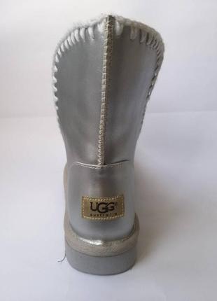 Уги фірми ugg, шкіряні зі шнурівкою сталь