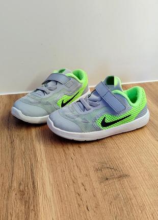 Кроссовки,кеды, тапки, тапочки, обувь для мальчика,nike оригинал1 фото