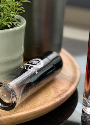 Armand basi - in red 5