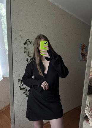 Черное атласное платье6 фото