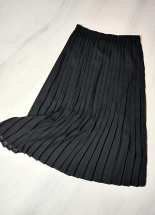 Charles voegele❤️‍🔥 черная плиссированная юбка2 фото