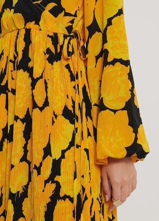 Весеннее желтое платье миди в цветы xs s4 фото