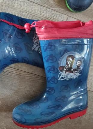 Резиновые сапожки с затяжкой disney на мальчика 30-20 см