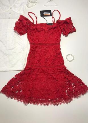 Яскраво червоне гіпюрову плаття на підкладці, нове plt10 фото