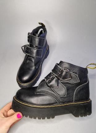 Классные боты dr. martens