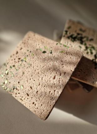 Подставка ручной работы