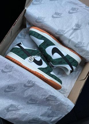 Жіночі кросівки nike sb dunk low green snake7 фото