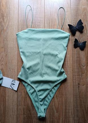 Базовое боди от zara на тонких бретелях