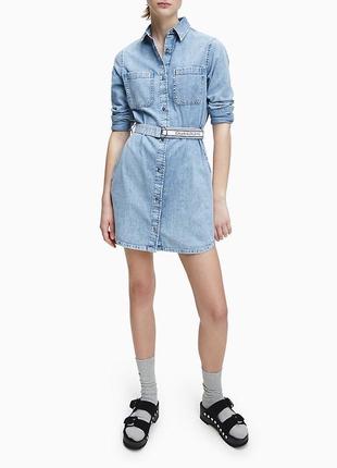 Джинсовое платье-рубашка calvin klein - размер m