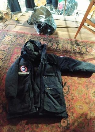 Canada goose parka. snow mantra