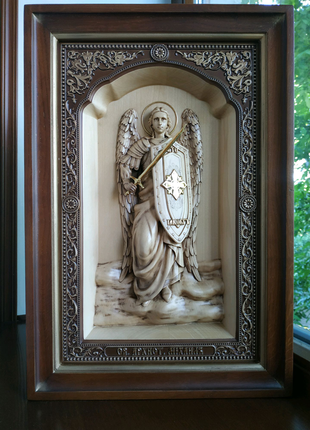 Архангел михайло дерев'яна ікона, різьблена