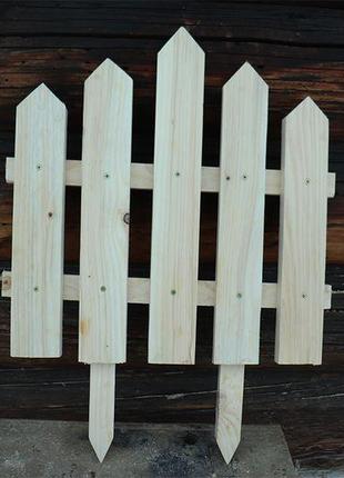 Забор декоративный деревянный штакетник
