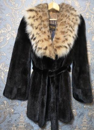 Норкова шуба з риссю blackglama norwegian furs