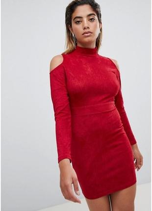 Красное бархатное платье2 фото