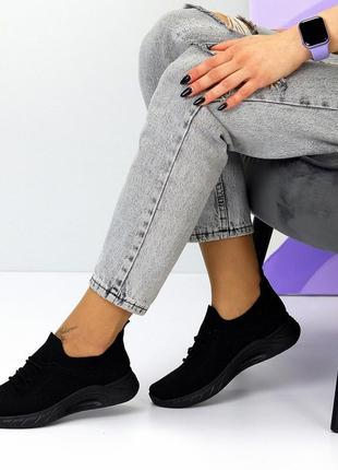 Легкі еластичні текстильні чорні кросівки must have на кожен день4 фото