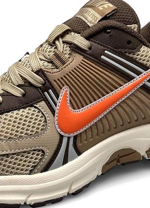 Мужские кроссовки nike vomero 5 new brown orange8 фото