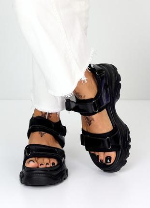 Ультра модні чорні жіночі молодіжні босоніжки на платформі3 фото