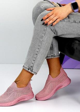 Легкі текстильні еластичні рожеві кросівки колір пудра декор с...10 фото