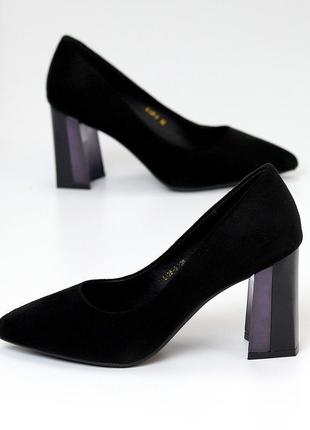 Класичні чорні жіночі замшеві туфлі високий каблук5 фото
