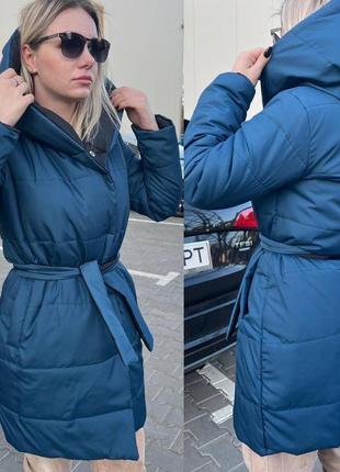 Тепла двостороння жіноча куртка плащова мод.020,синій-чорний2 фото