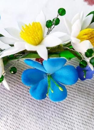 Ніжна заколочка з ромашками і блакитними квіточками2 фото