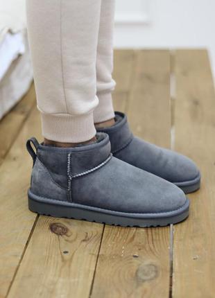 Жіночі сірі уггі ugg ultra classic mini gray