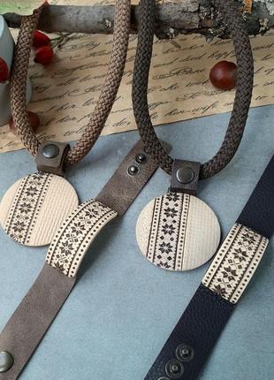 Етнічний кулон із полімерної глини "вишиванка"