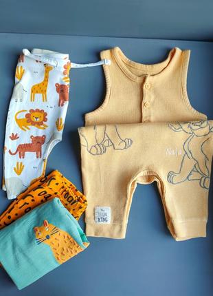 Набір комбінезон, штани,шорти і футболка для малюків