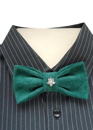 Замшевая галстук-бабочка с шармом из кристаллов. suede green bow tie.5 фото