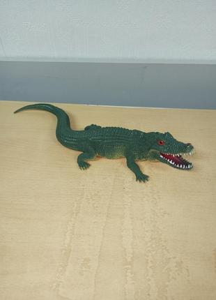 Резиновый крокодил около 35 см, качественный