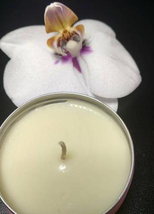Ароматична масажна свічка з ефірними маслами