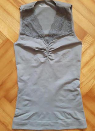 Корректирующая мaйка с кружевом от hema! p.-xl