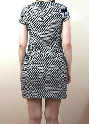 Тёплое вязанное платье в геометрический принт zara6 фото