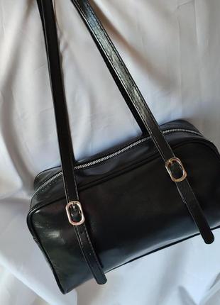 Містка сумочка на плече (дві ручки)6 фото