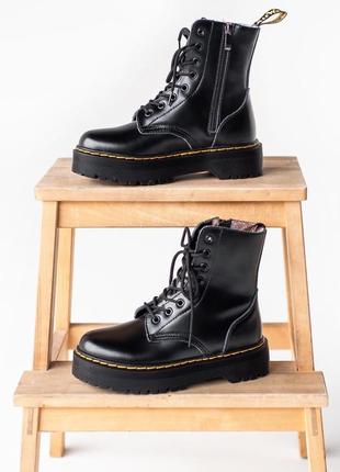 Крутые женские ботинки dr. martens jadon зимние чёрные