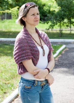 Накидка с коротким рукавом