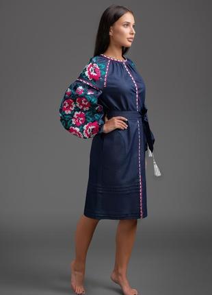 Дизайнерское вышитое платье "розовый букет" 00117
