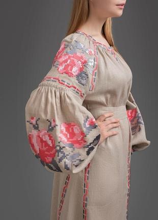 Вишита сукня льняна folk fashion з клинами "три троянди" 001244 фото