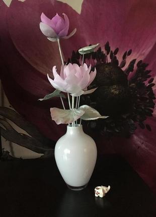 Букет  з  лотосів , ручна робота, японський шовк. штучні квіти7 фото